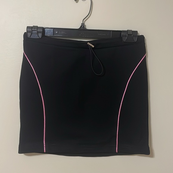 Fashion Nova - Always Devine Skirt Set - Black and Pink - XSmall - Picture 5 of 7